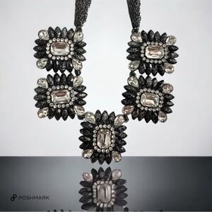💖 Amrita Singh Crystal Statement Necklace 💖